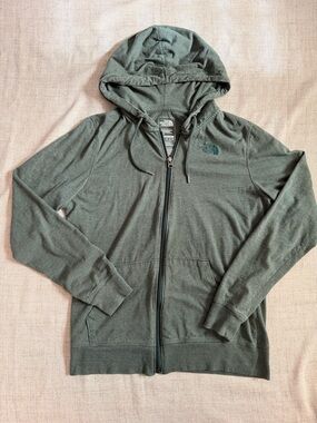 Women’s NorthFace Zip Up - size large